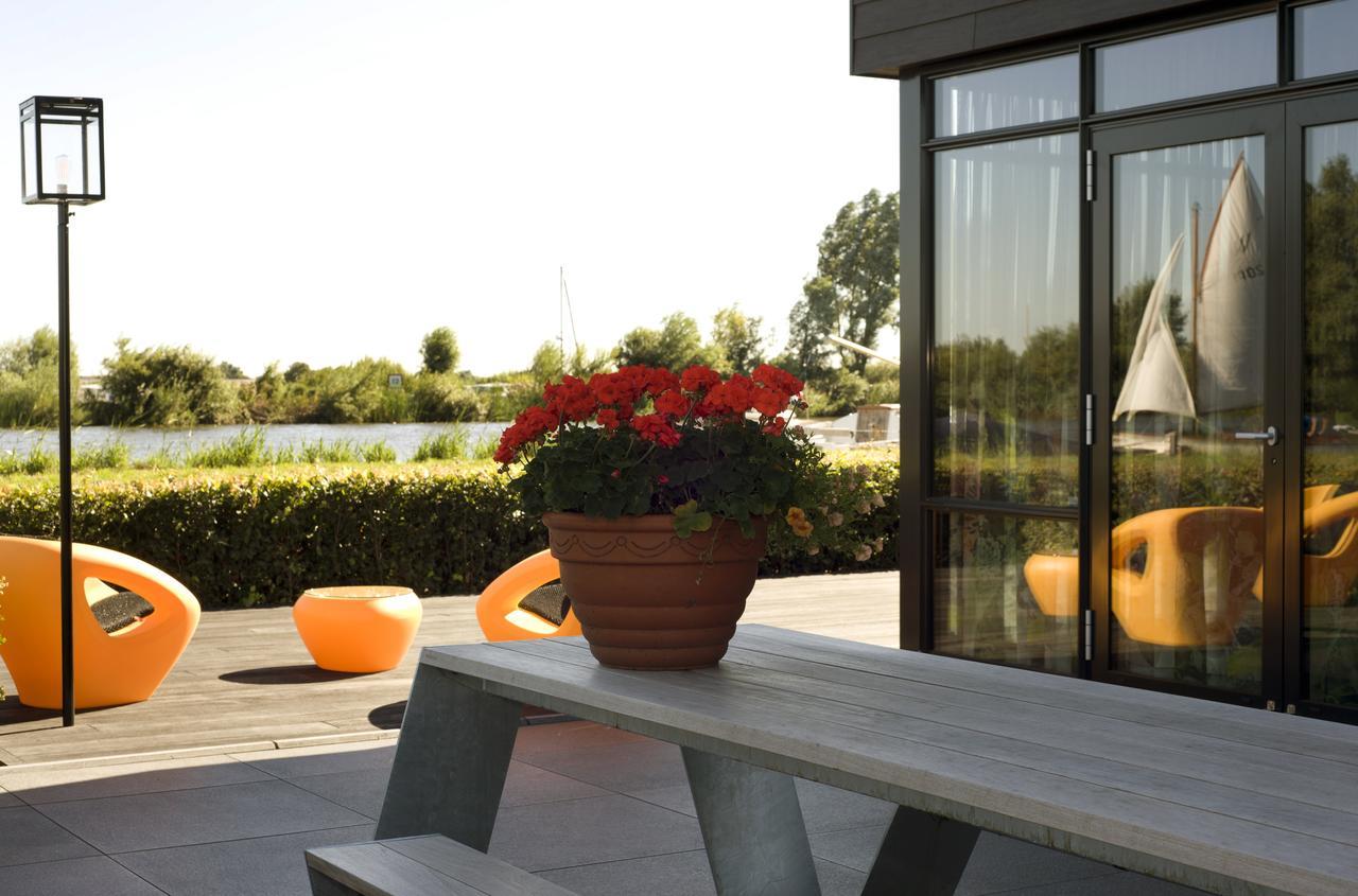 Als Het Golft Bed and Breakfast Roelofarendsveen Εξωτερικό φωτογραφία